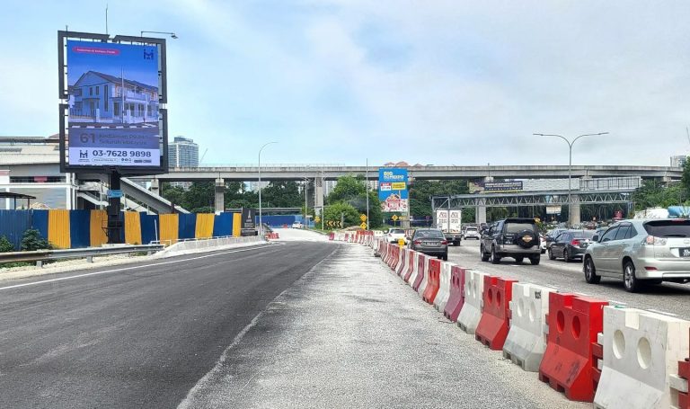 PR1MA digital billboard advertising campaign in Kuala Lumpur